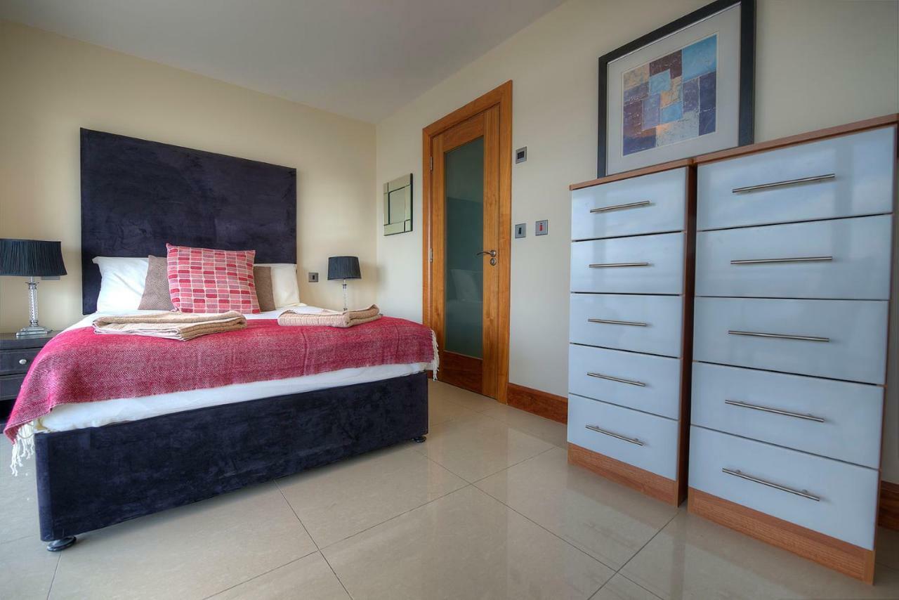 Tur An Tsaile - Galway Lakeside Apartments מראה חיצוני תמונה