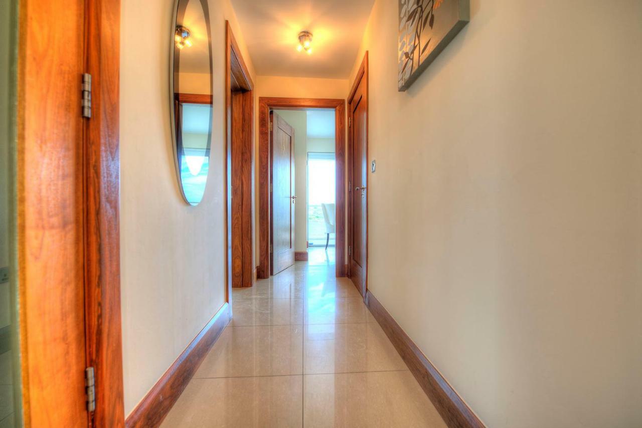 Tur An Tsaile - Galway Lakeside Apartments מראה חיצוני תמונה